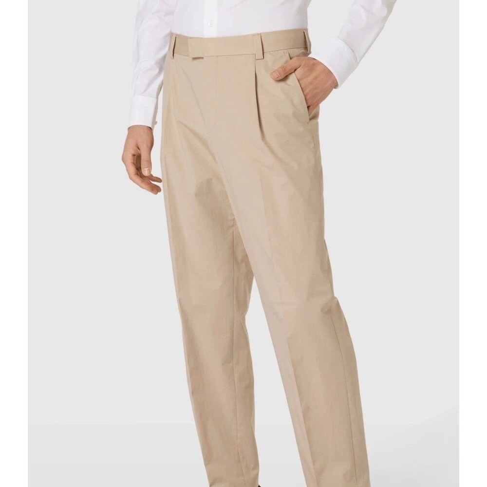 Hugo Hugo Boss Pleated Theodor Modern Fit Trousers Pants Size: 30R NWT $198